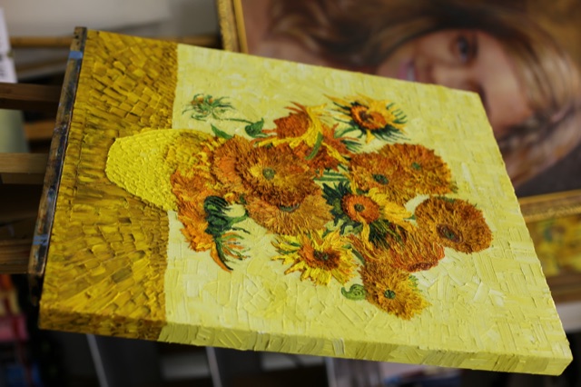 Bobo 臨摹Van Gogh 的厚塗油畫作品
