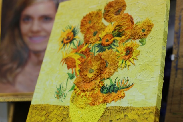 Bobo 臨摹Van Gogh 的厚塗油畫作品